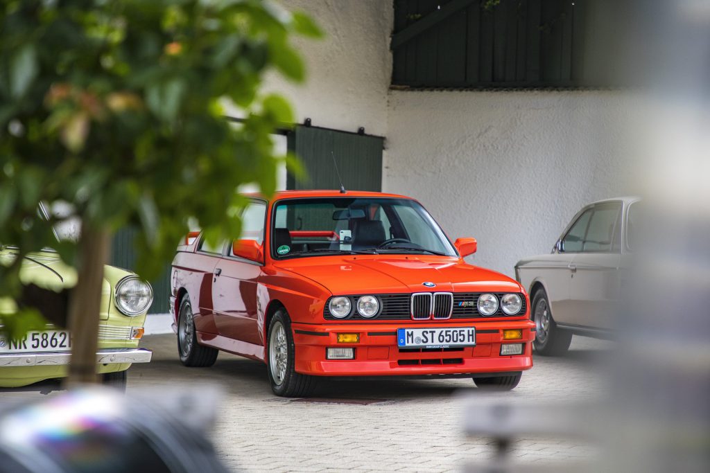 ¿E30 BMW M3 con E46 M3 S54-Swap?