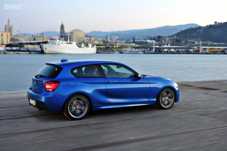 f20 bmw serie 1 escotilla 8 750x500