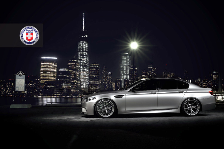 frozen-cashmere-bmw-m5-hre-wheels-2