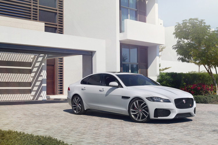 Jag XF S Imagen 021215 750x500