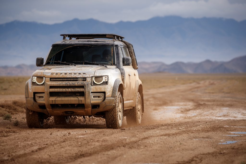 El nuevo Land Rover Defender se va a comer muchos BMW X5