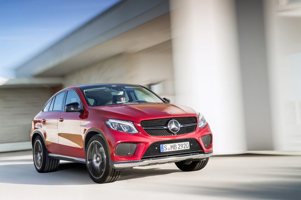 El Mercedes-Benz GLE Coupé se enfrenta al BMW X6