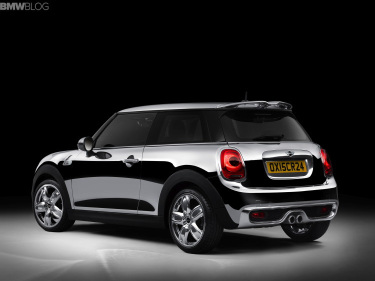 mini chrome line exterior deluxe image 04 750x562
