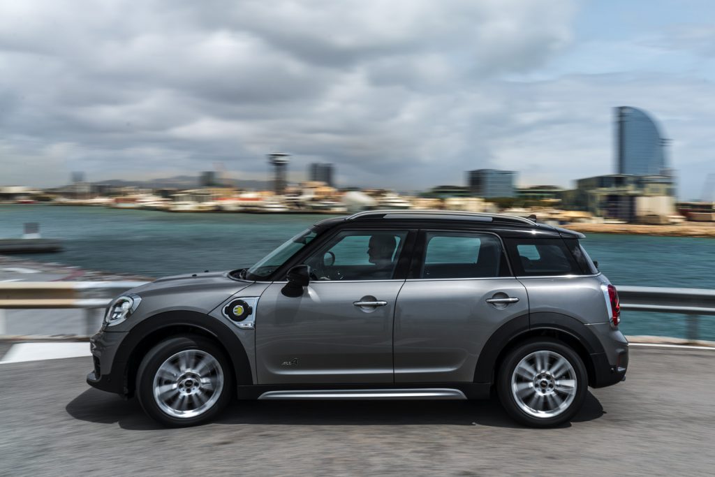 El nuevo MINI Countryman obtiene la máxima calificación de 5 estrellas en las pruebas de choque Euro NCAP