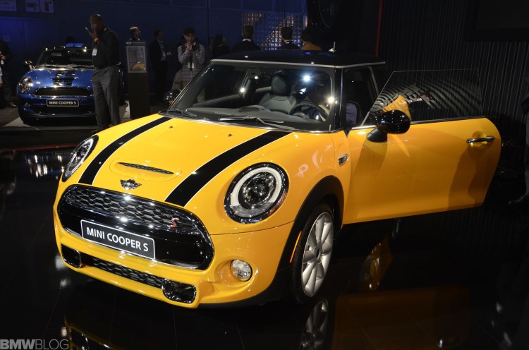 mini f56 la auto show 02 750x496