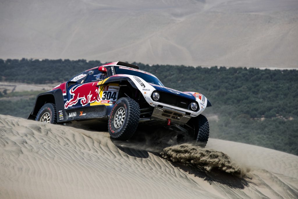 Los coches MINI terminan en un segundo puesto tras la séptima etapa del Rally Dakar