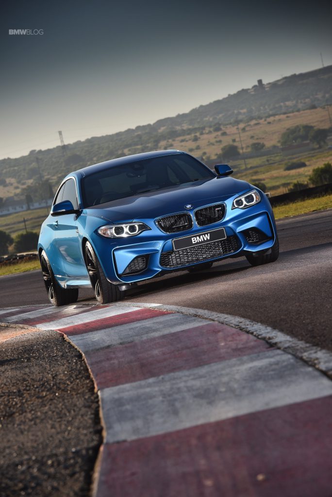 BMW M2 vs Porsche 718 Cayman S vs Jaguar F-Type V6
