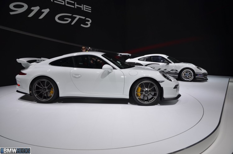 porsche 911 gt3 09 750x496