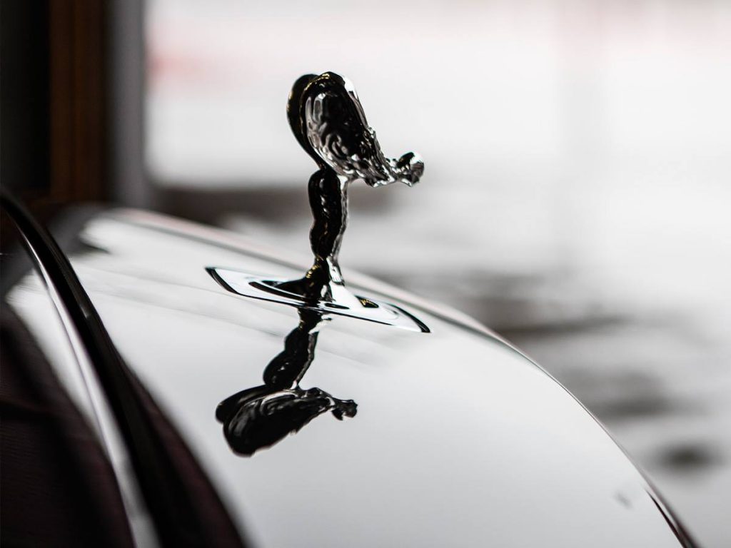 BMW dice que la salida del Reino Unido de la Unión Europea enturbiaría el futuro de sus MINI y Rolls-Royce