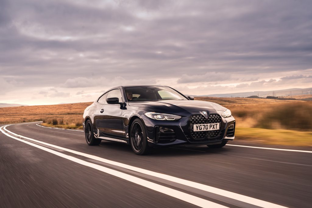 Nuevo BMW M440i 2021 revisado por CarWow