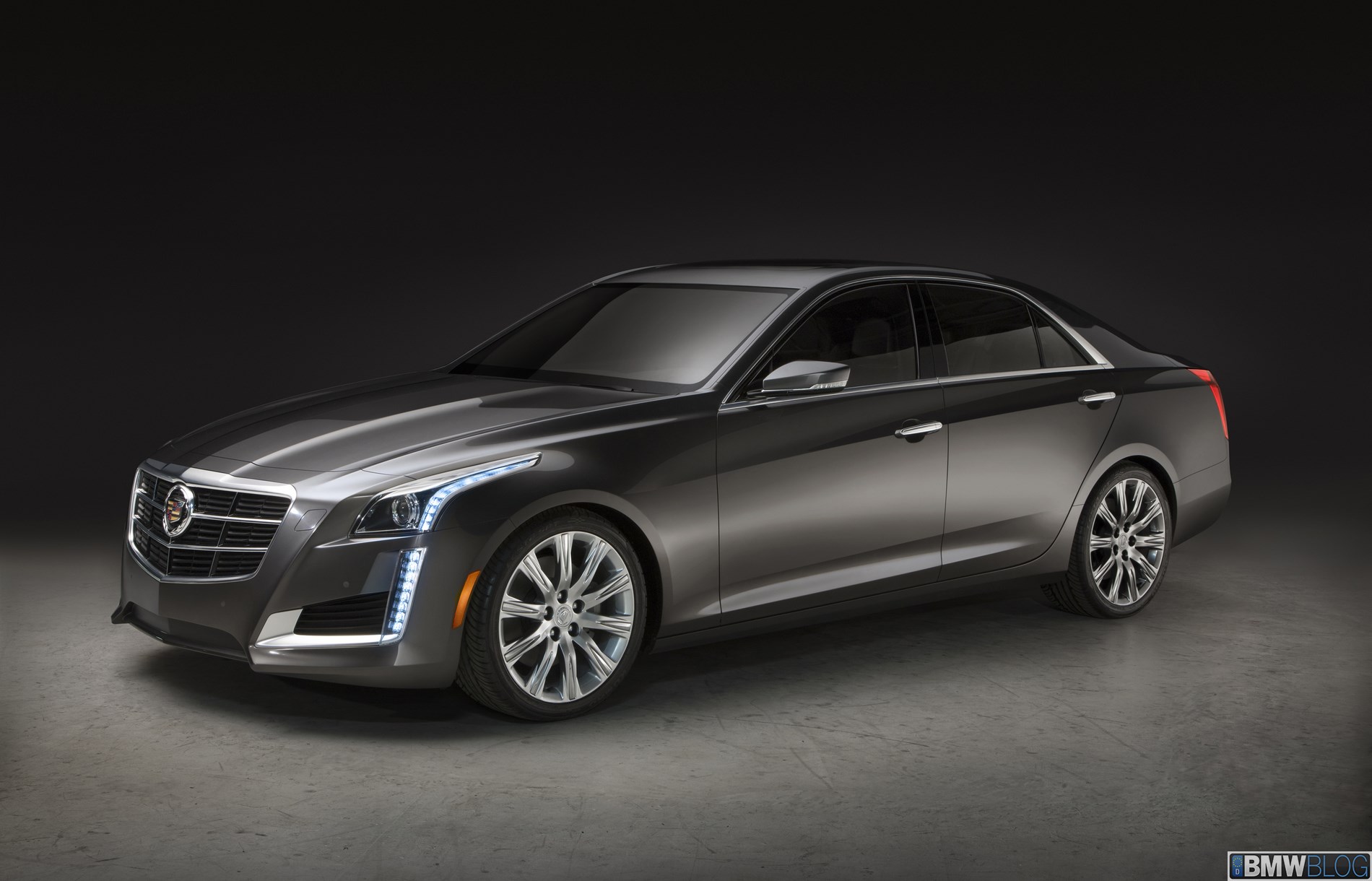 2014 cadillac cts v 01