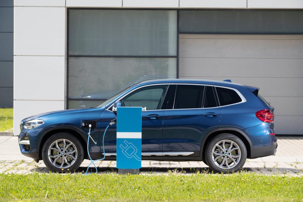 4.500 híbridos enchufables de BMW afectados en todo el mundo