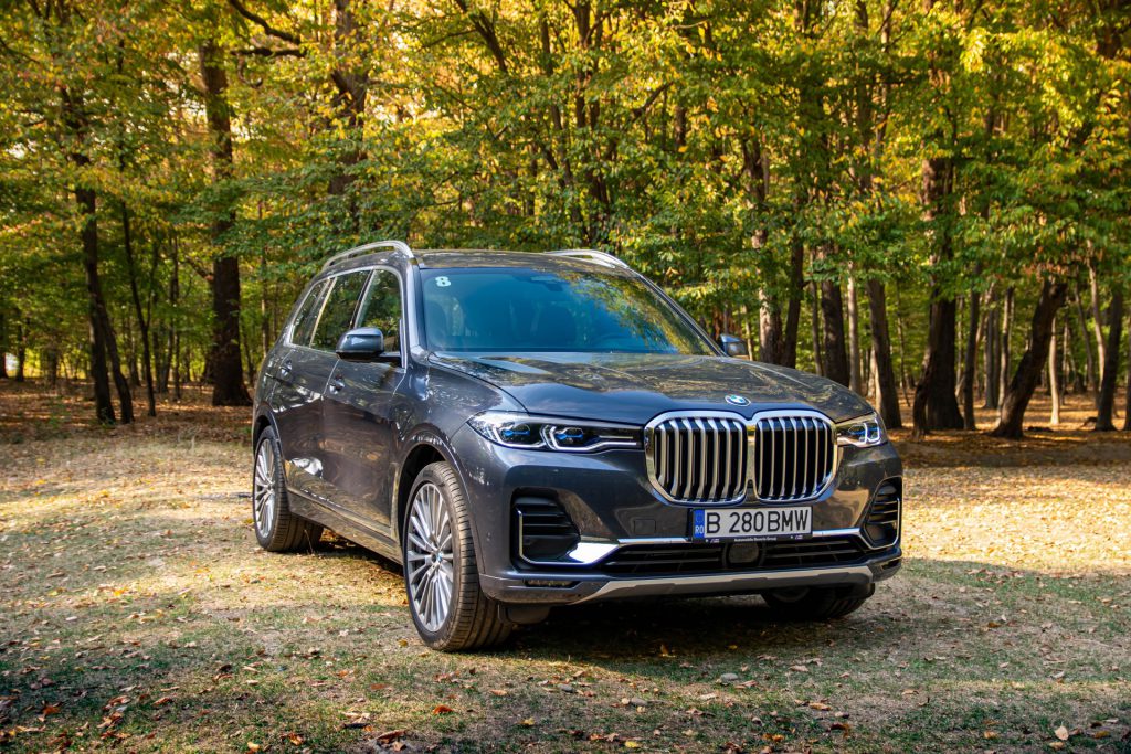 BMW retira del mercado unos 680 vehículos SUV BMW X7 del año 2020