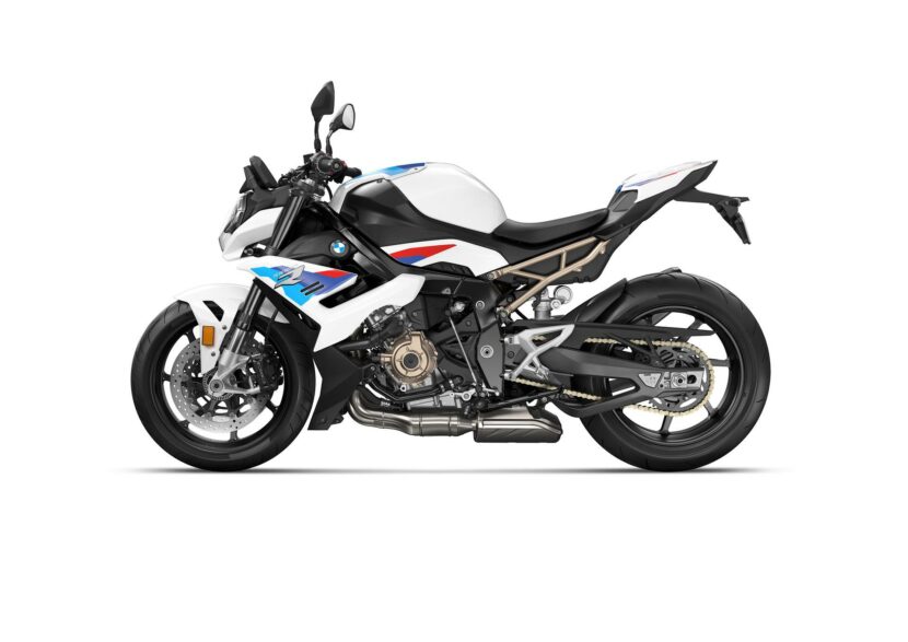 2021 bmw s 1000 r 08 830x587