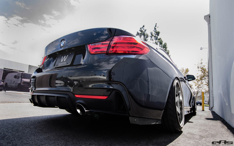 Un BMW 428i Coupé con llantas Volk TE37