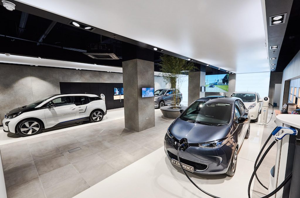 BMW y otros fabricantes de automóviles se unen y abren una sala de exposición compartida para vehículos eléctricos
