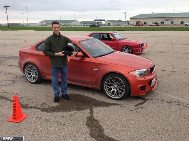 bmw-1m02