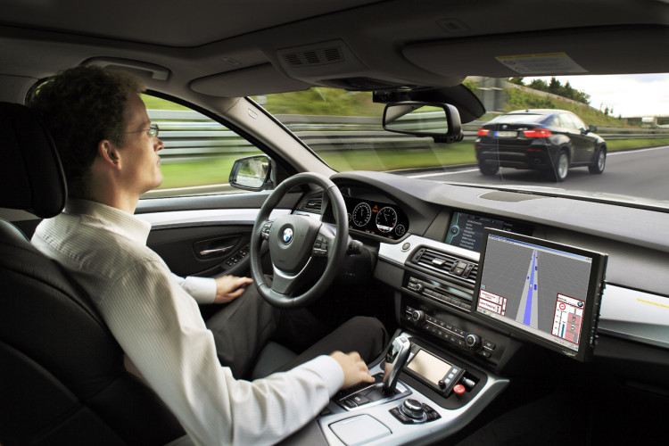 bmw serie 5 connected drive 750x500