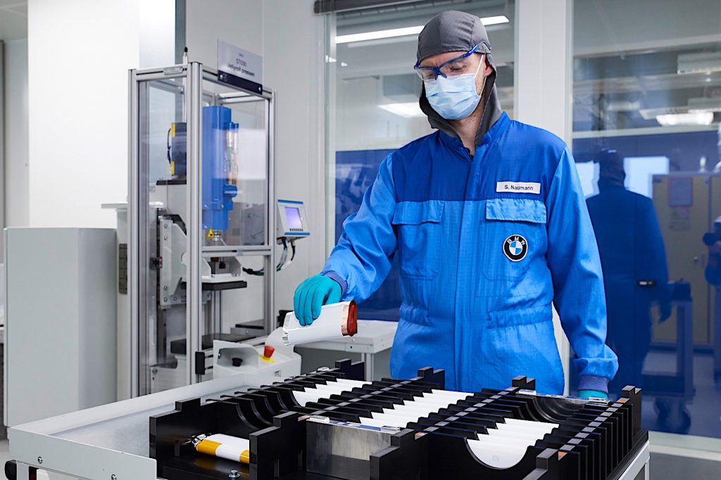 BMW comenzará a fabricar baterías en Tailandia el próximo año