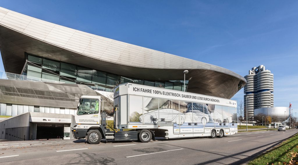 BMW ya utiliza tres camiones eléctricos para su planta de Múnich