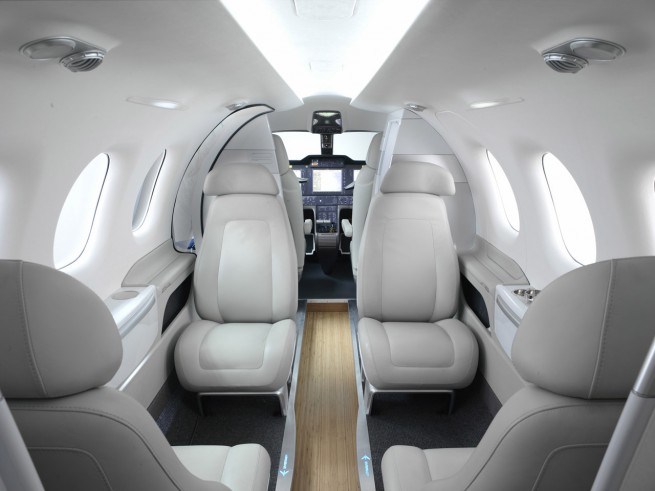 bmw embraer 655x491