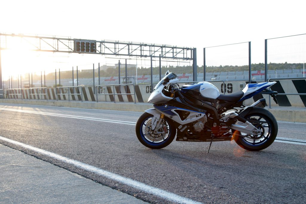 Es hora de poner la ‘///M’ en la moto