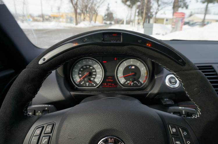 volante bmw m performance bmw 1m 01 750x498