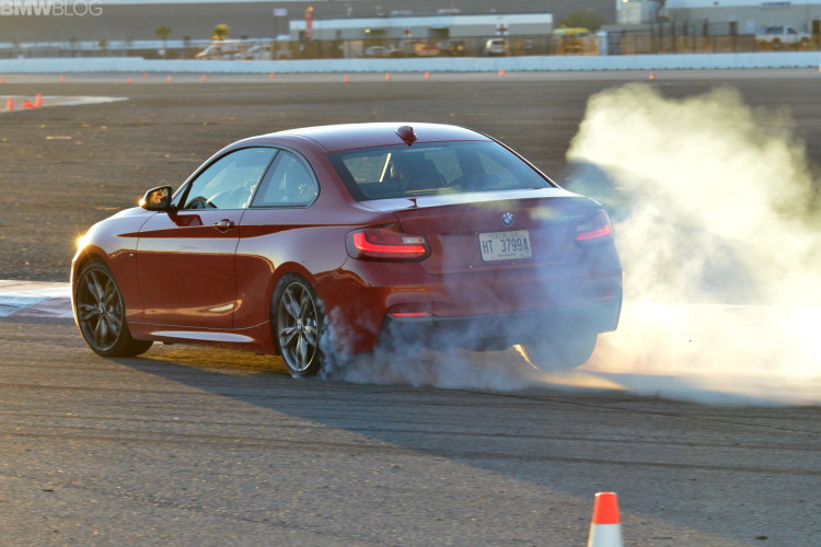 bmw m235i drifting 36 750x500