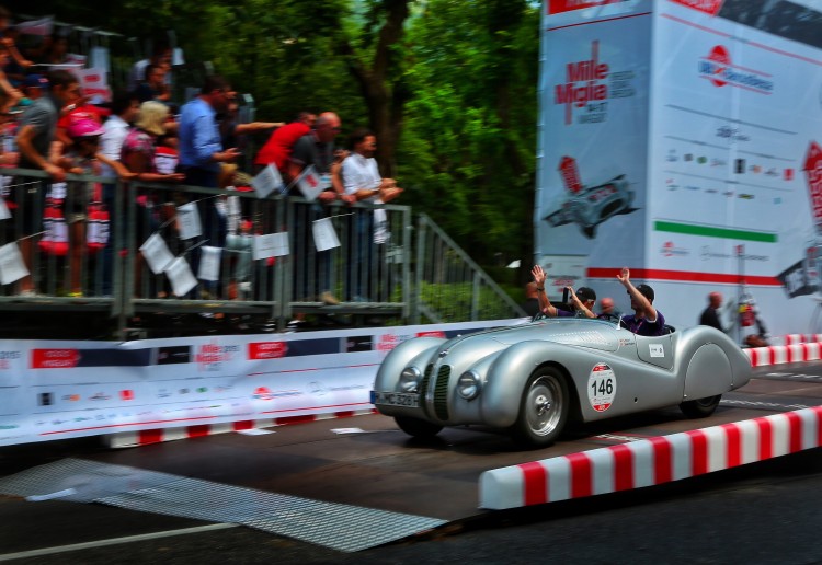 bmw-mille-miglia-2015-image2