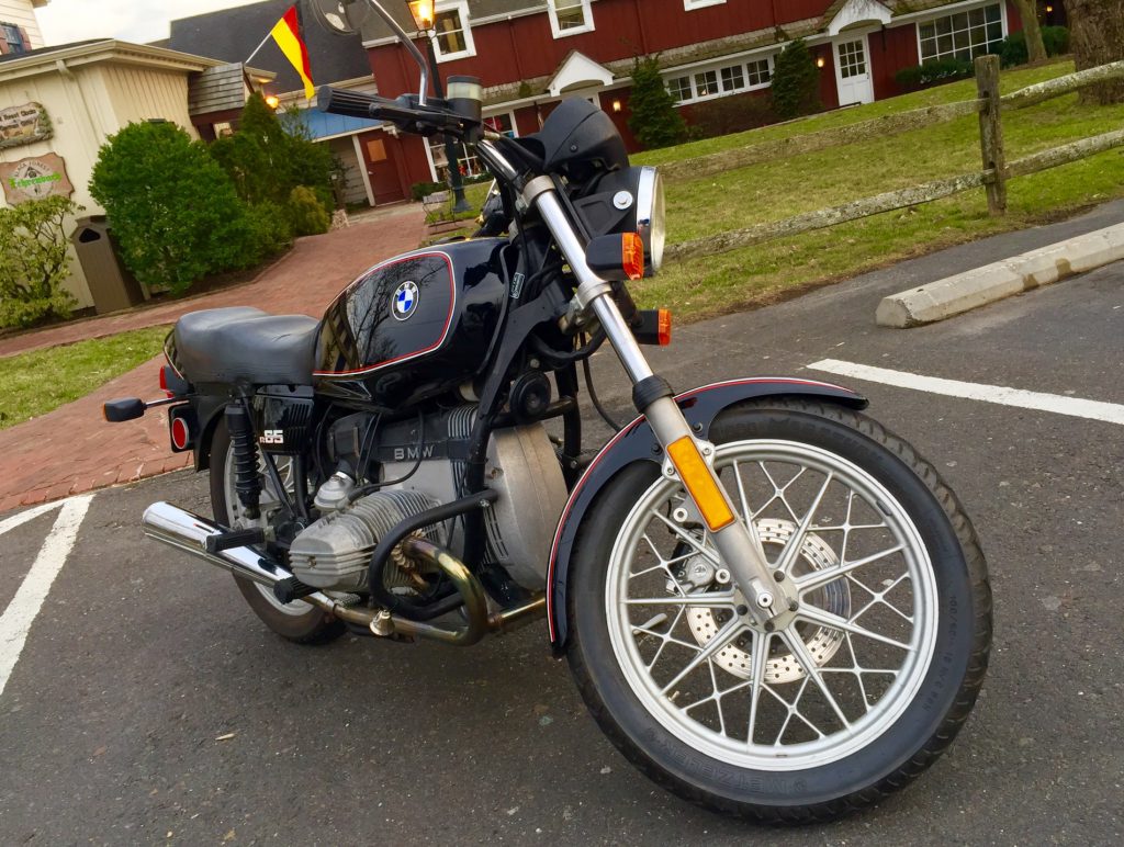 Conduciendo un clásico: BMW R65