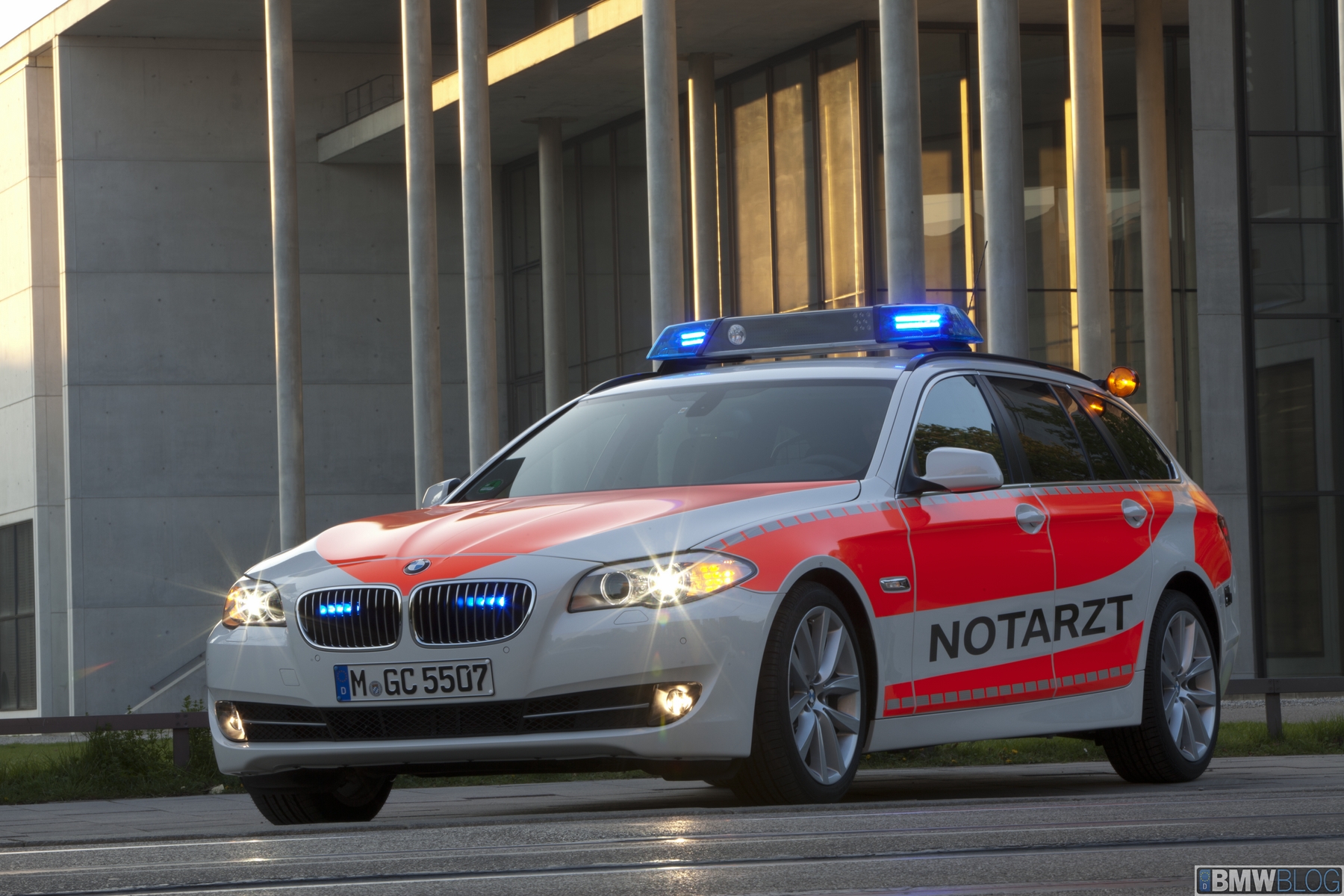 vehículos de seguridad bmw 04