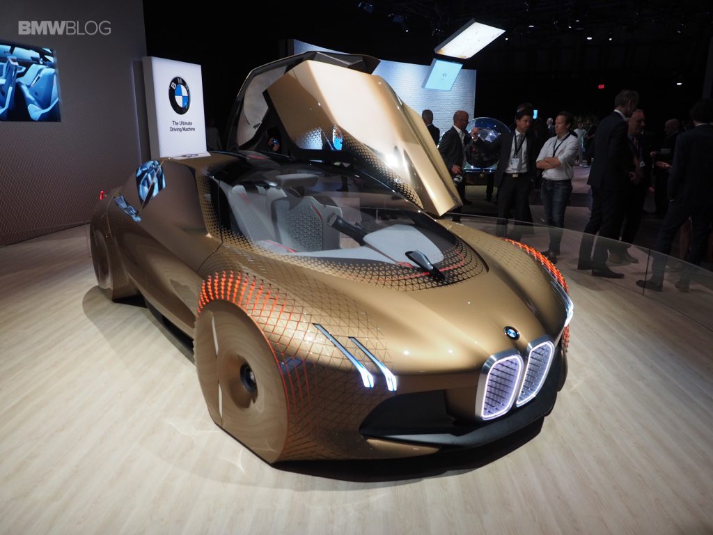 Klaus Fröhlich, de BMW, habla de diseño, tecnología y coches eléctricos