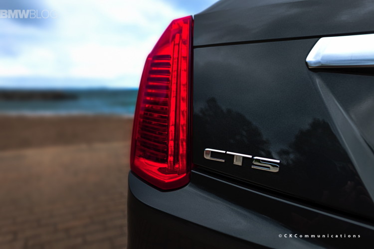 cadillac-cts-v-test-drive-images-06