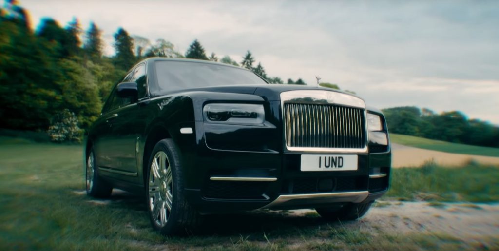 Chris Harris conduce el Rolls-Royce Cullinan