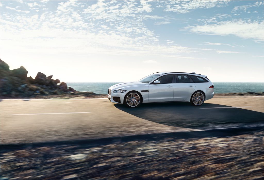El Jaguar XF Sportbrake wagon llega a EE.UU.