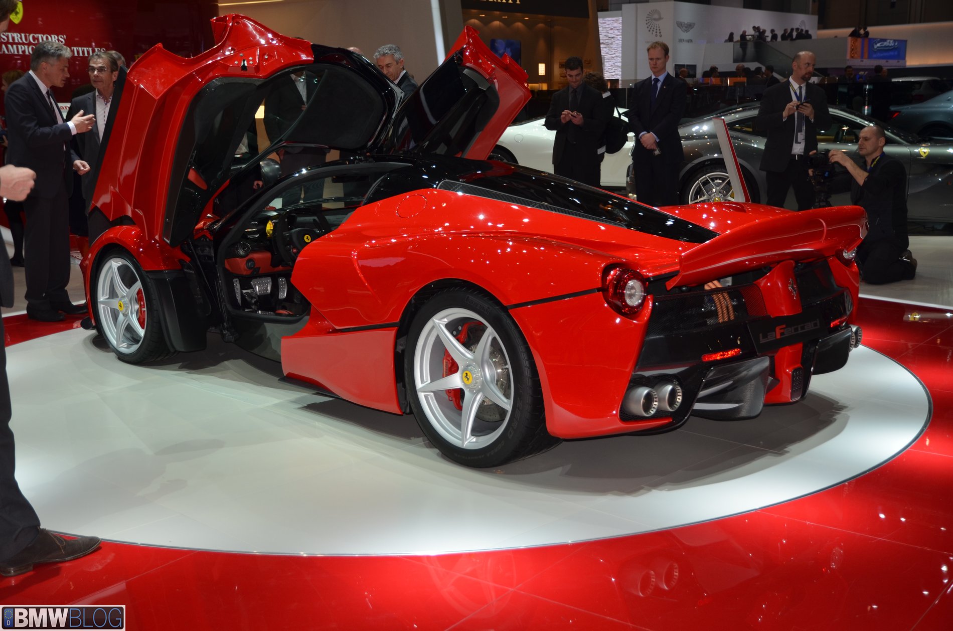laferrari 01