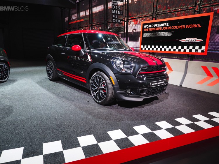mini jcw hardtop detroit 22 750x563