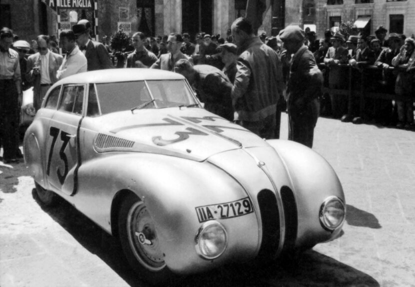 P90058328 highRes bmw 328 mille miglia 830x574