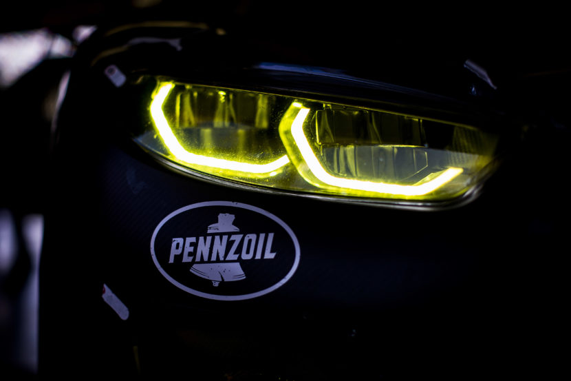 P90290499 highRes bmw m8 gte light tec 830x553