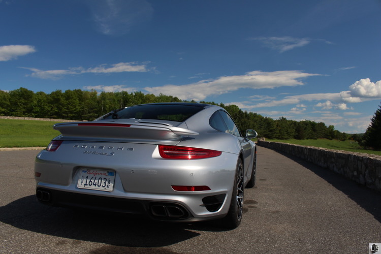 porsche 911 turbo s test drive10 750x500