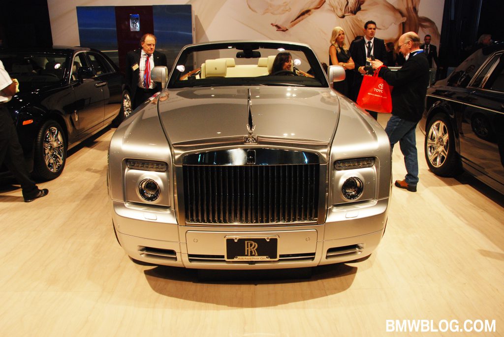 Rolls-Royce Phantom Spirit of Ecstasy Edition