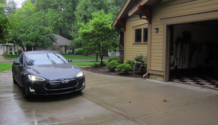 tesla model s p85d test drive 1900x1200 02 750x432